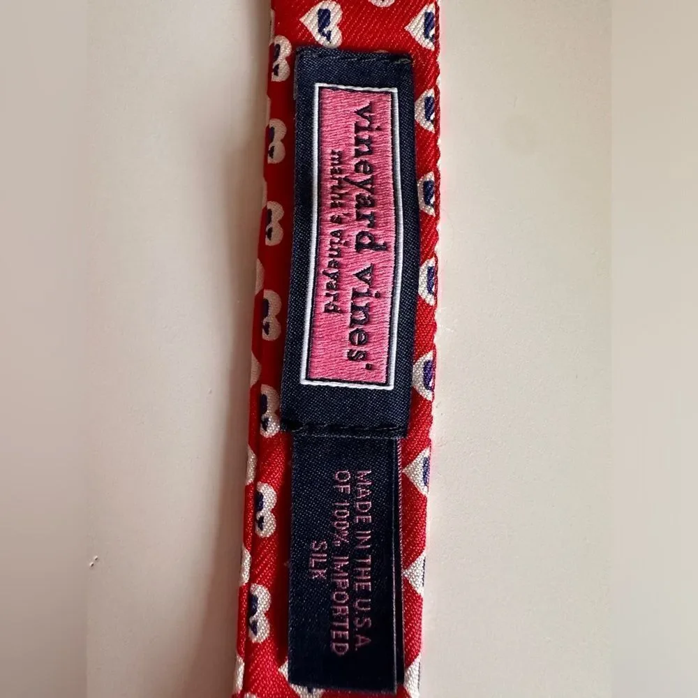Vineyard Vines Red Hearts Silk Bow Tie for Kids - Playful & Charming